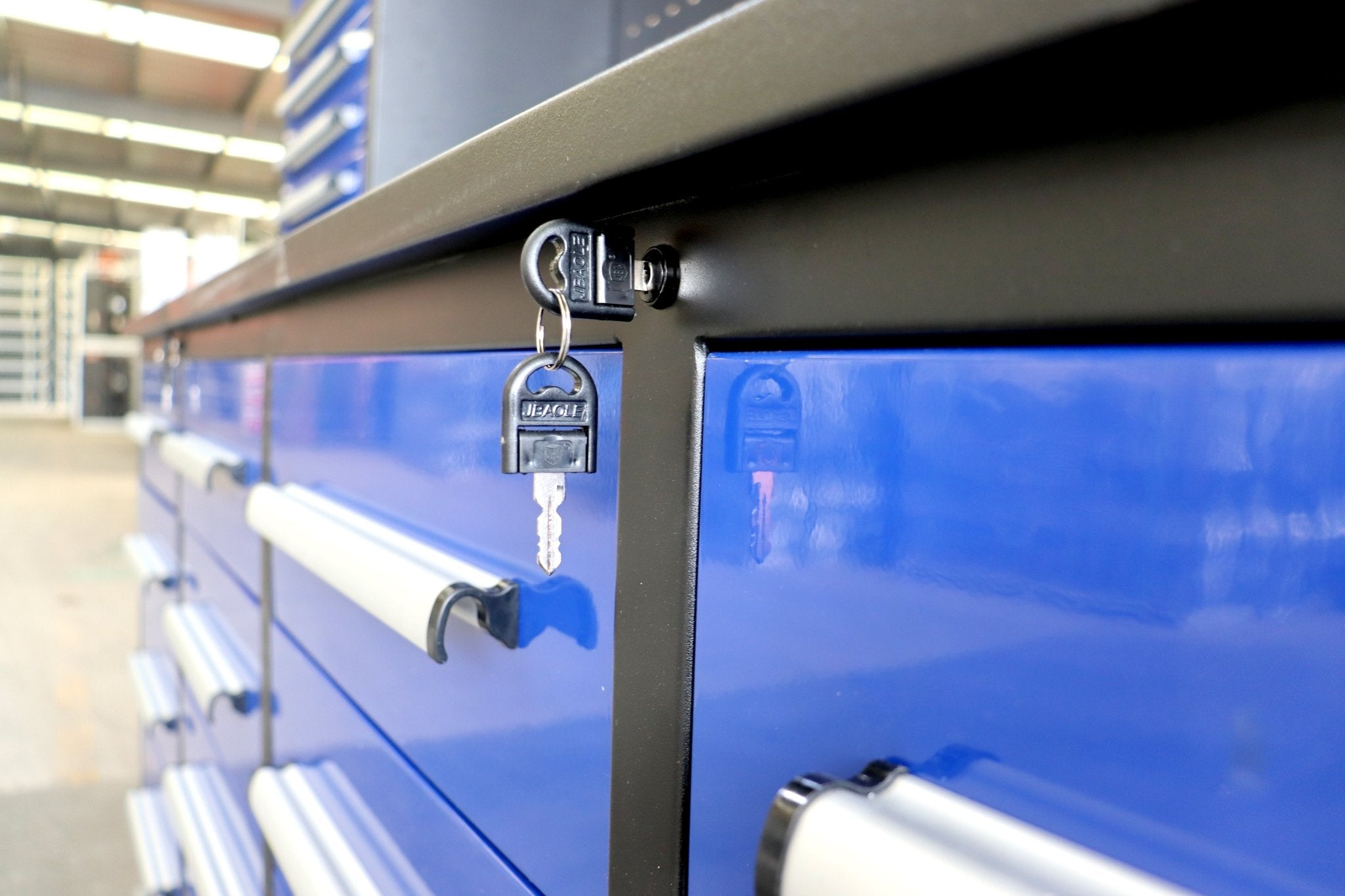 Établi de 3 m avec 30 tiroirs – Établi robuste et armoire de rangement pour garage