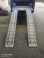 Rampe de chargement simple en aluminium pour VTT (750 lb) – 2,13 m (7 pi) – Robuste et pliable | 1123AR