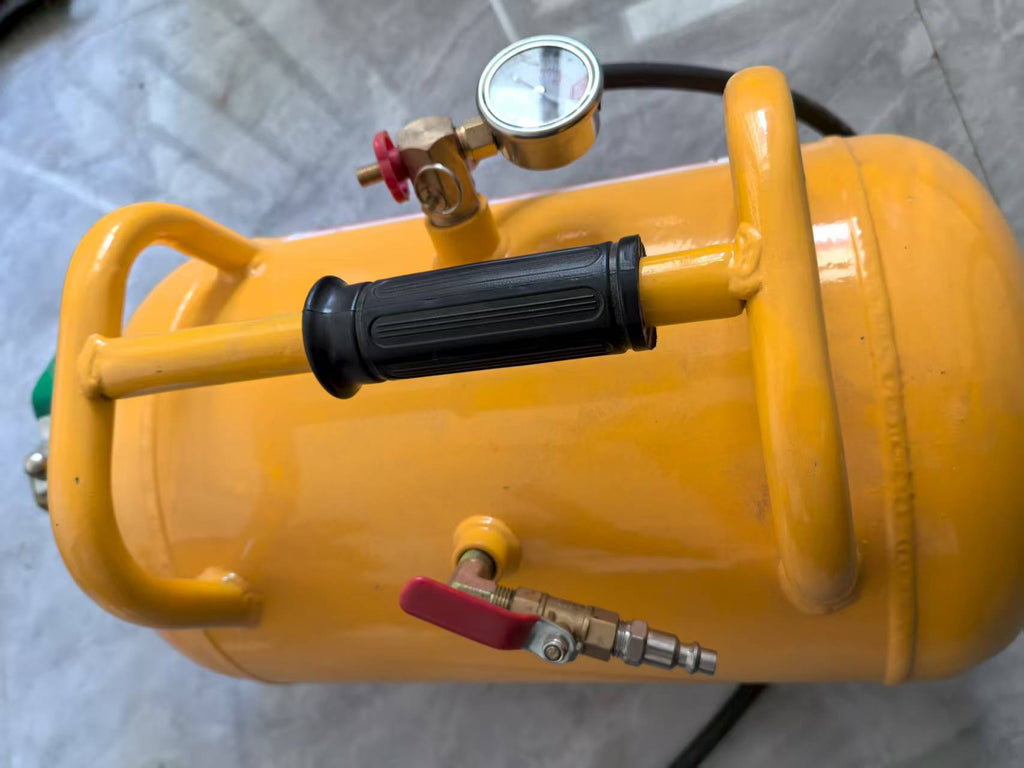 Machine à dégauchirer les talons de pneus à double usage de 5 gallons avec réservoir d'air – Pression maximale de 145 PSI, Modèle : S1237