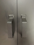 INCINÉRATEUR DE DÉCHETS EN ACIER ROBUSTE AVEC FOYER EXTÉRIEUR – Élimination des déchets industriels avec accès pour chariot élévateur | 214517 