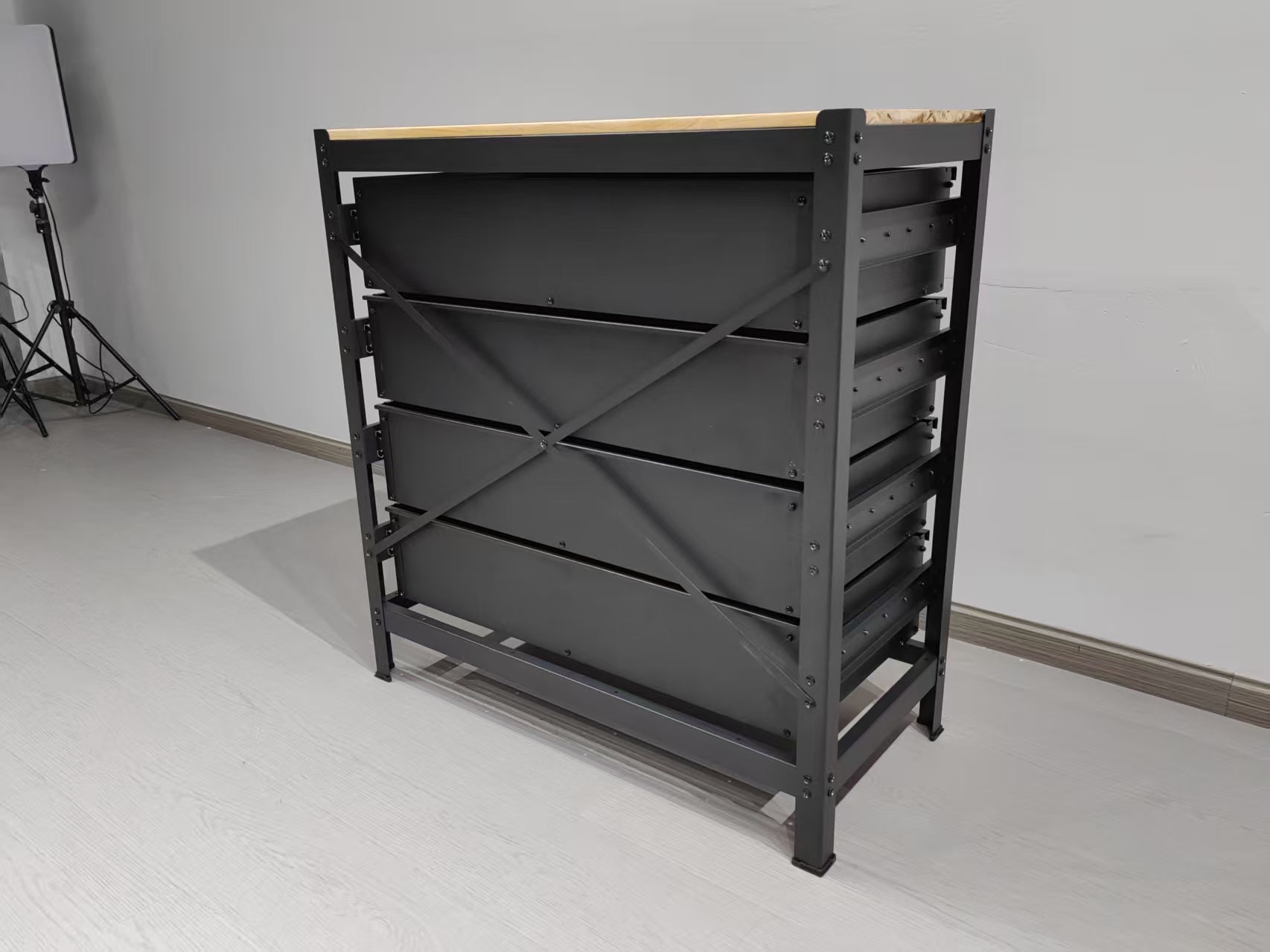 Établi industriel en acier avec plateau en bois dur et 4 tiroirs, 84 cm x 41 cm – Noir 2506152