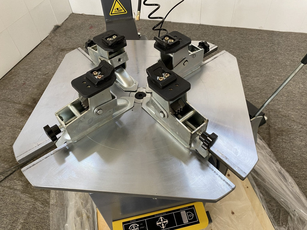 Démonte-pneus Blue Viper FT220 – Usage général 500, moteur 1,5 CV, pneu max. 38 po, détalonneur 5500 lb | Réf. : FT220